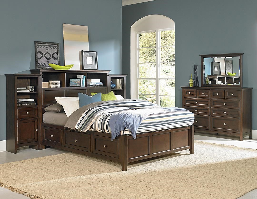 King Pedestal Bed with Piers Sadler's Home Furnishings Bedroom Groups